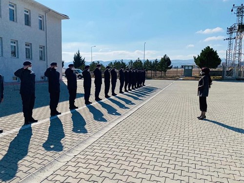 Kaymakamımız Sayın Rabia NAÇAR’dan İlçe Jandarma Komutanlığı ve Emniyet Amirliğine Ziyaret