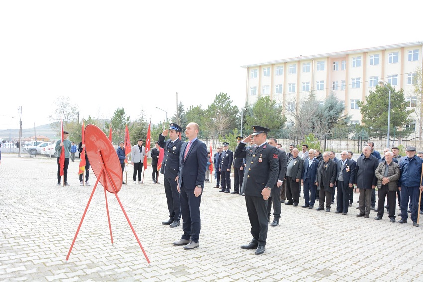 18 MART ÇANAKKALE ZAFERİ VE ŞEHİTLERİ ANMA GÜNÜ PROGRAMI DÜZENLENDİ