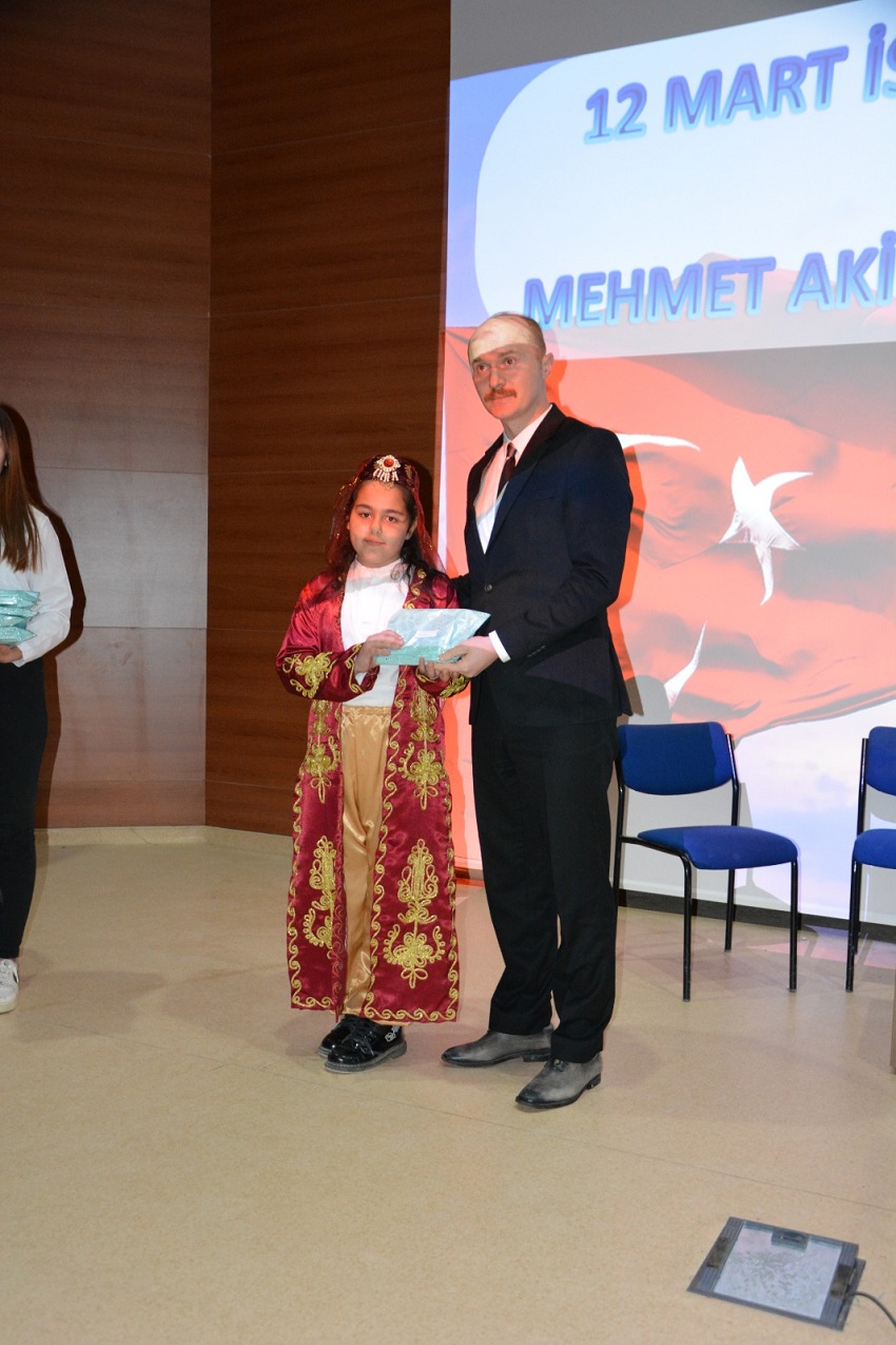 12 MART İSTİKLAL MARŞININ KABULÜ 'NÜN 102. YILI VE MEHMET AKİF ERSOY'U ANMA GÜNÜ PROGRAMI DÜZENLENDİ
